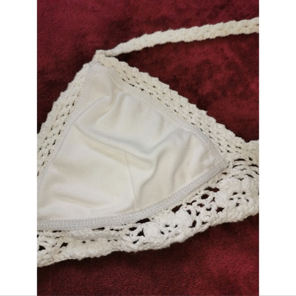 White Crochet Bralette - Picture 4 of 5